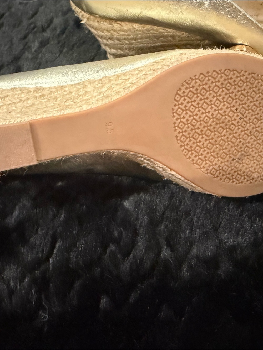 Gold Bow Peep-Toe Women’s Flats - Picture 4 of 4